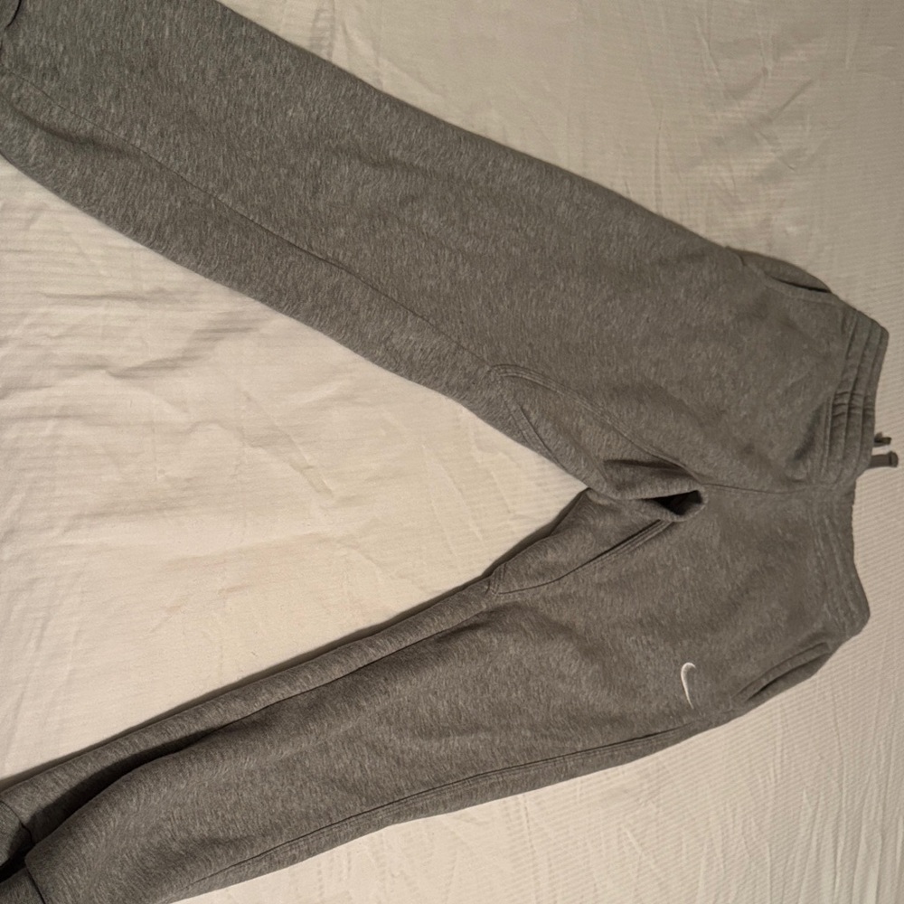 Nike Heather Gray Joggers